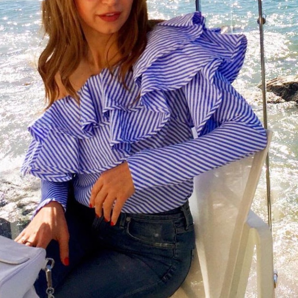 Stripe off shoulder one sleeve blouse top S